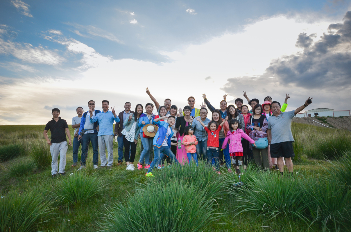 公司組織員工敦煌、青海8日游活動(dòng)